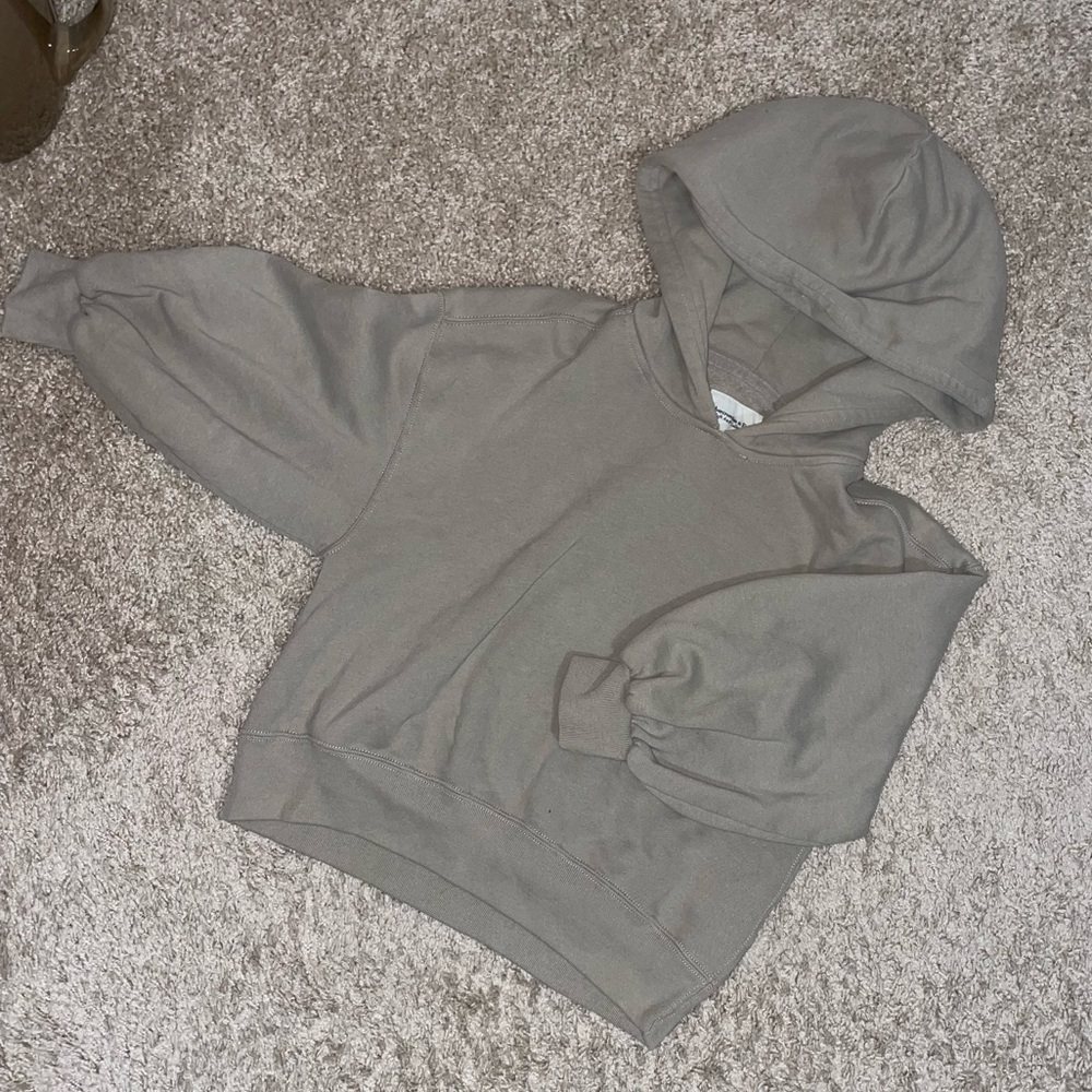 Cropped Hoodie Puff Sleeves
